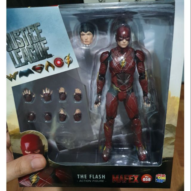 flash toy figure