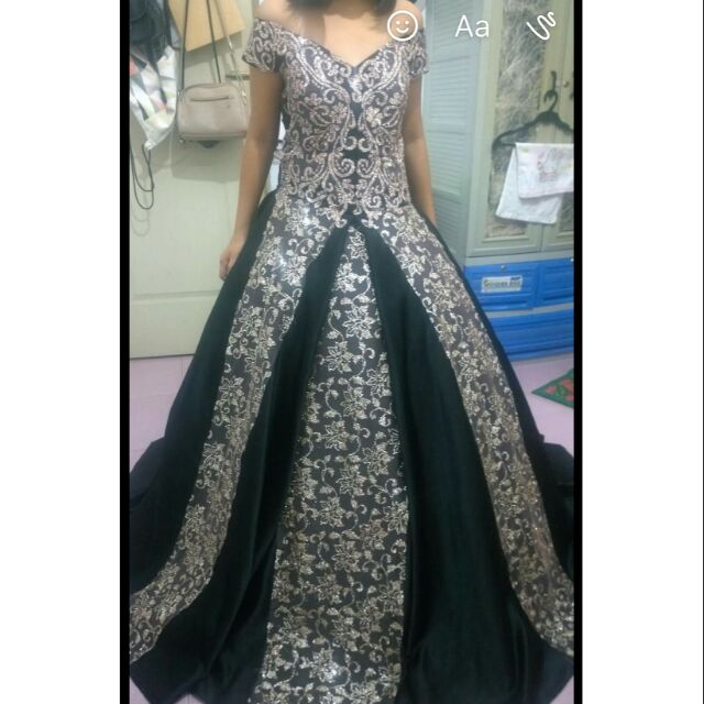 js prom gown black