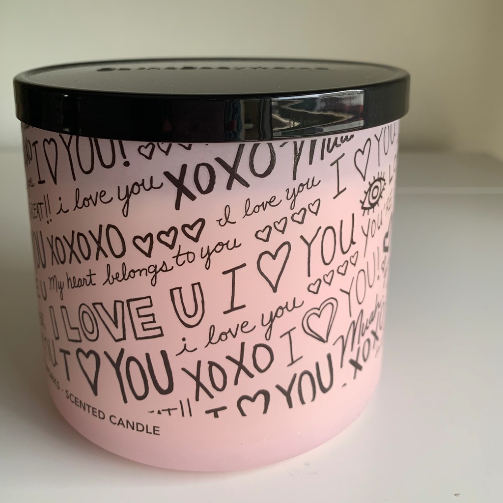 Xoxo candle bath and body works