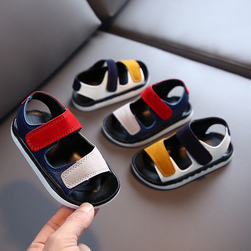 boys beach shoes