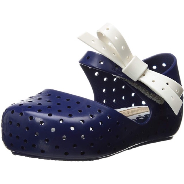 mini melissa furadinha x