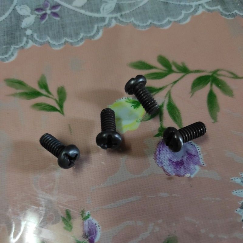 Screw screws large for your juki highspeed sewing machines Shopee