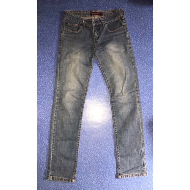 levi's denim pants