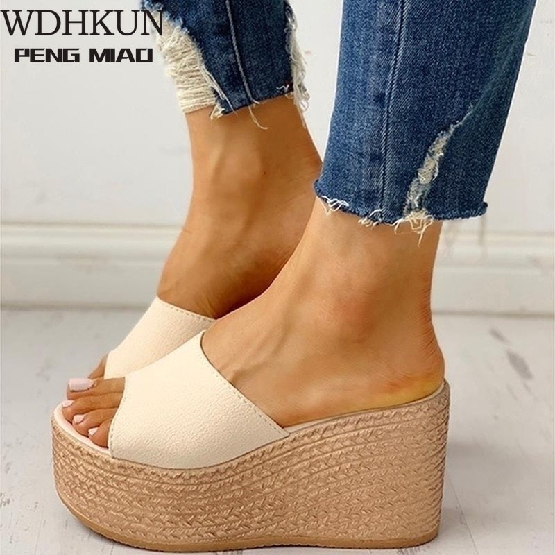 casual wedges