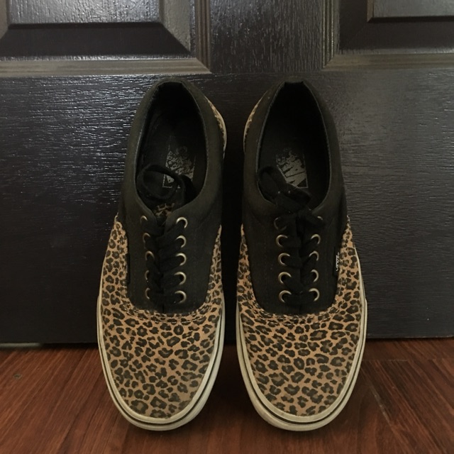 vans era zumiez