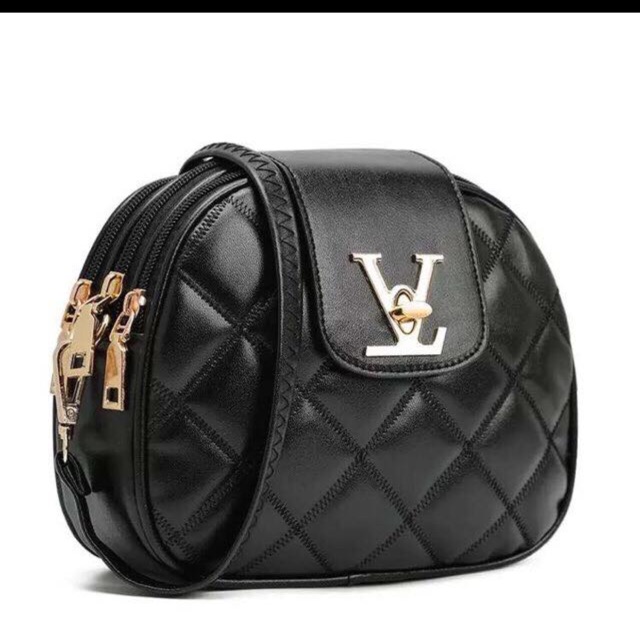 black lv purse