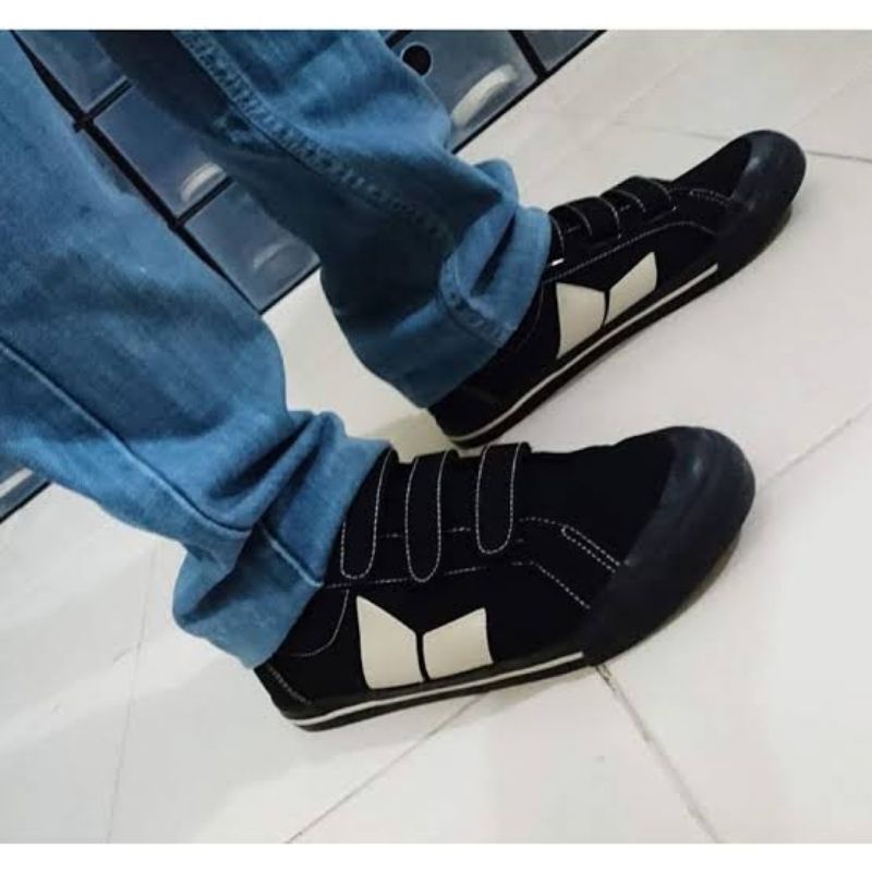 macbeth eliot black cement