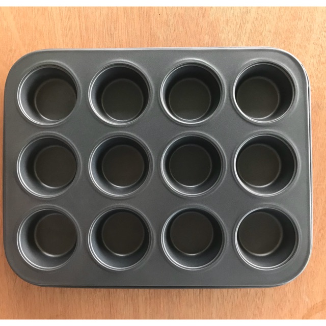 cupcake baking pan