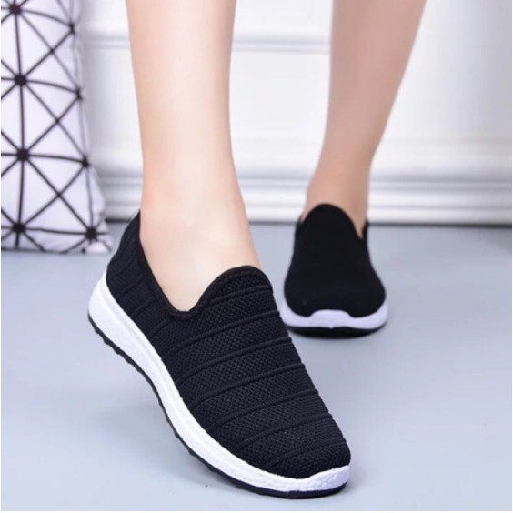 womens flat slip on shoes