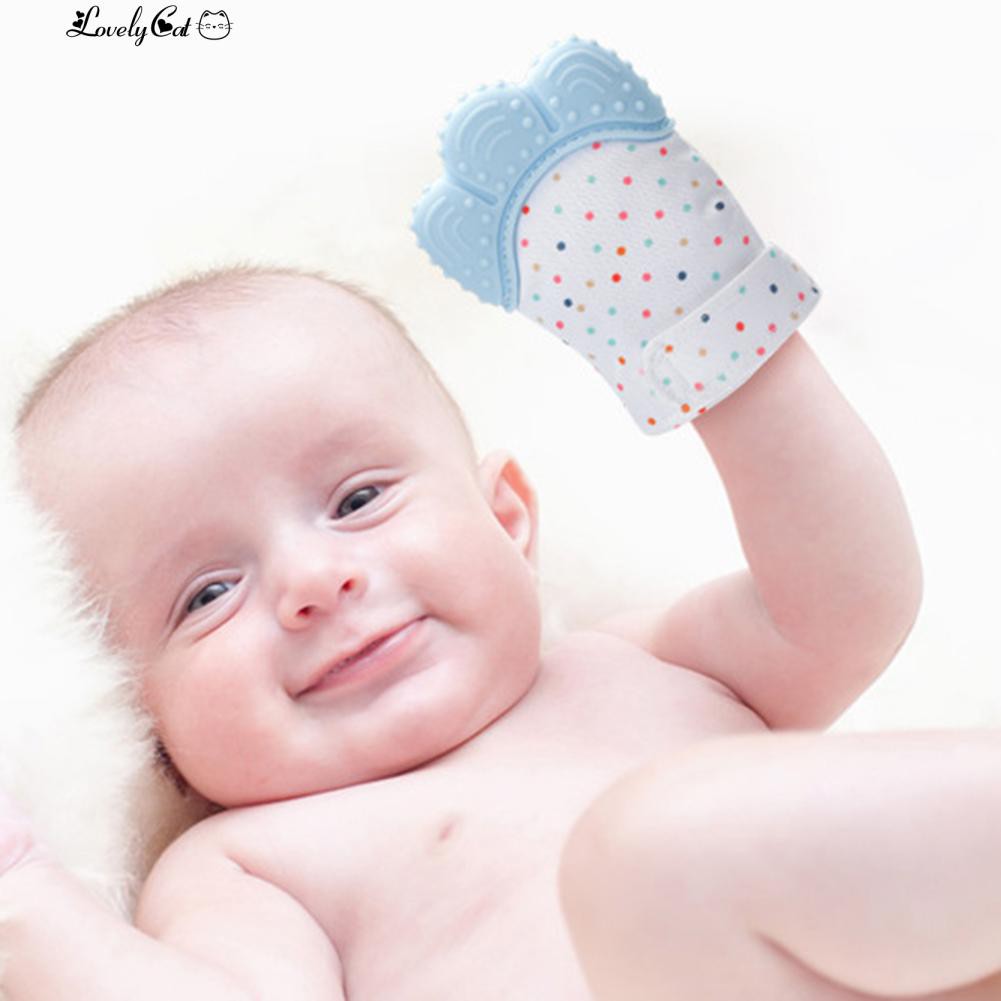 baby gloves to prevent scratching