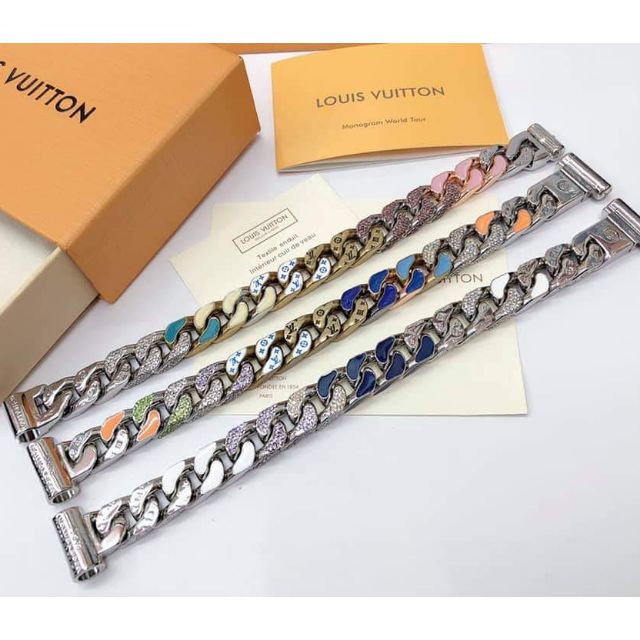 Sold at Auction: Louis Vuitton CHAIN LINKS PATCHES BRACELET