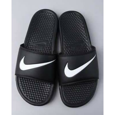 black slipper nike