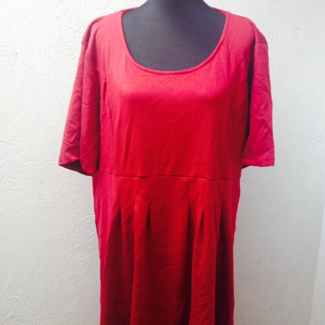 red dress 2x