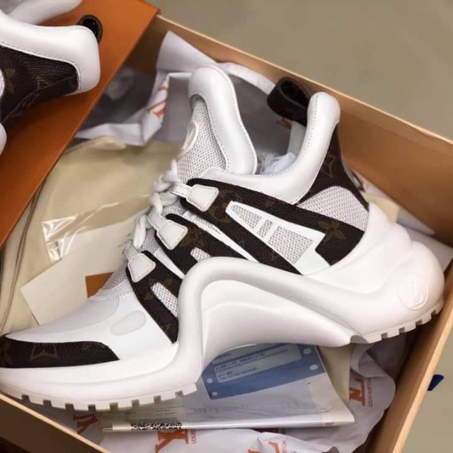 lv archlight sneaker