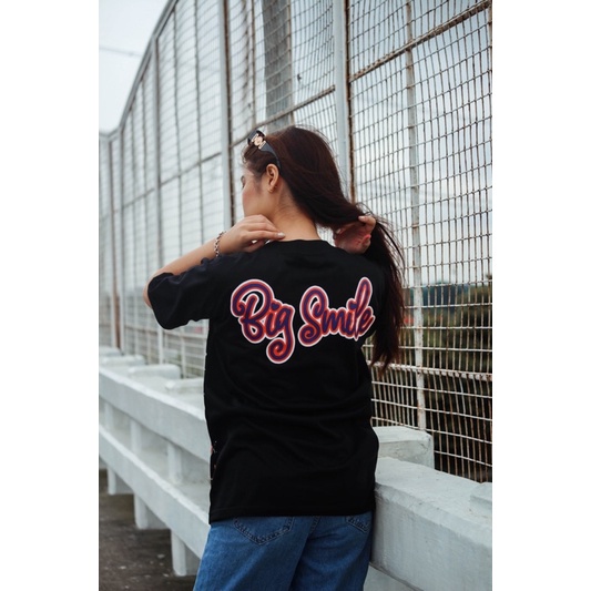 BIG SMILE - Chris Brown Tee RAP SHIRT