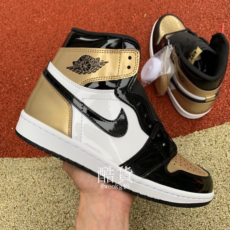 air jordan gold toe