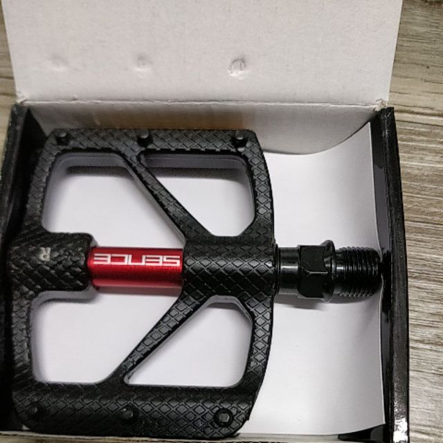 bike pedal price