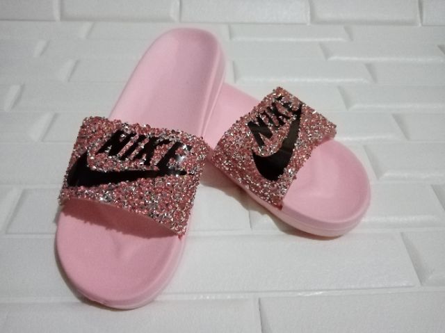 baby pink nike slides
