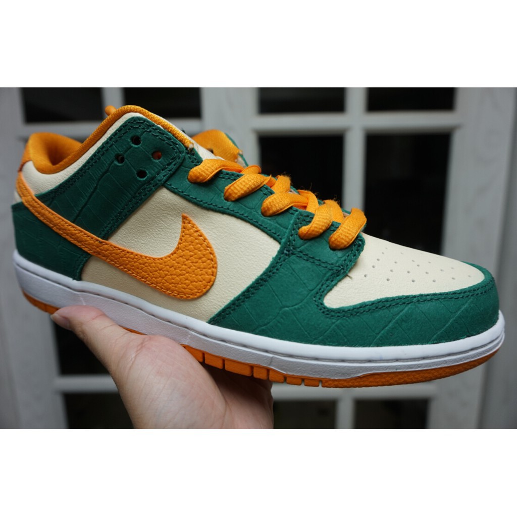 nike dunk buck