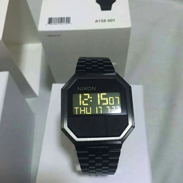 nixon rerun black