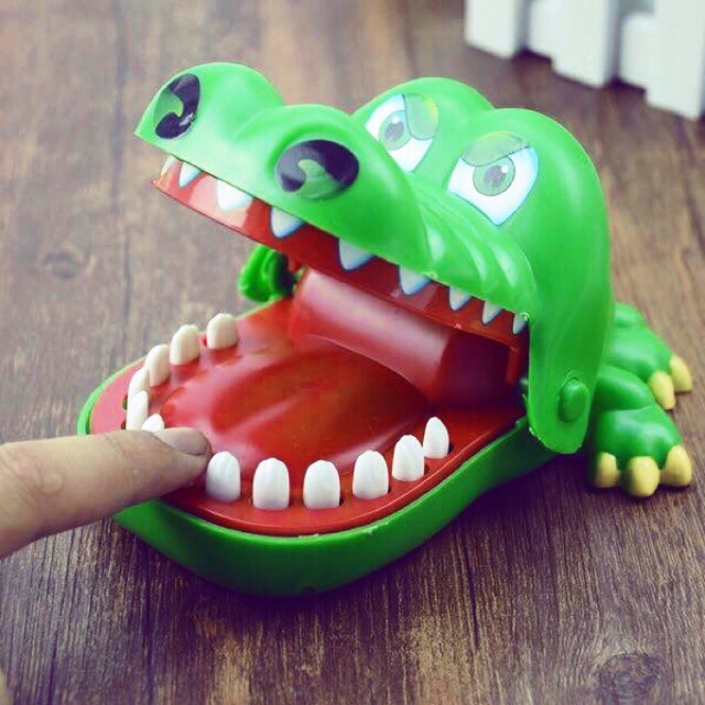 crocodile dentist shopee