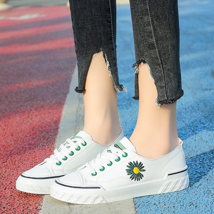 popular womens shoes