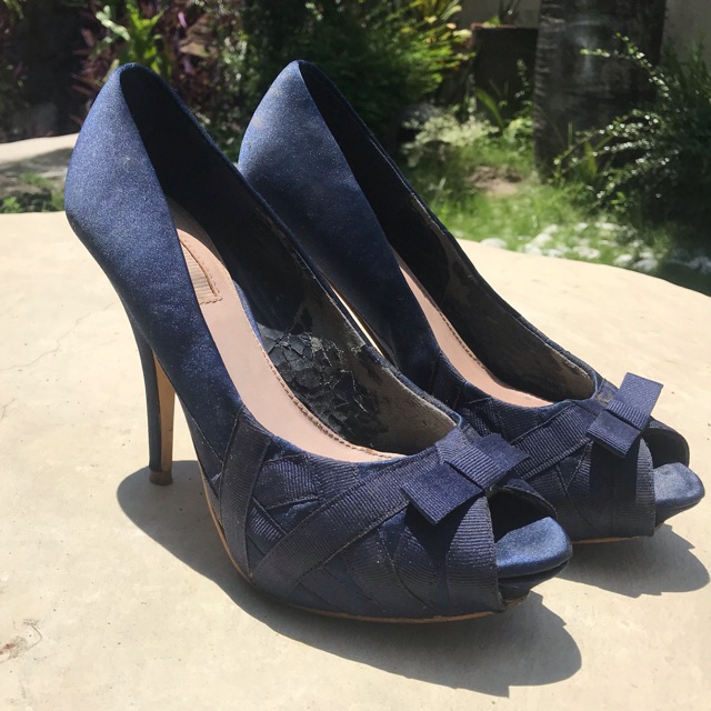 navy blue high heel shoes