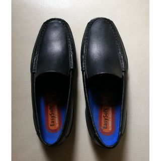 easy soft black shoes