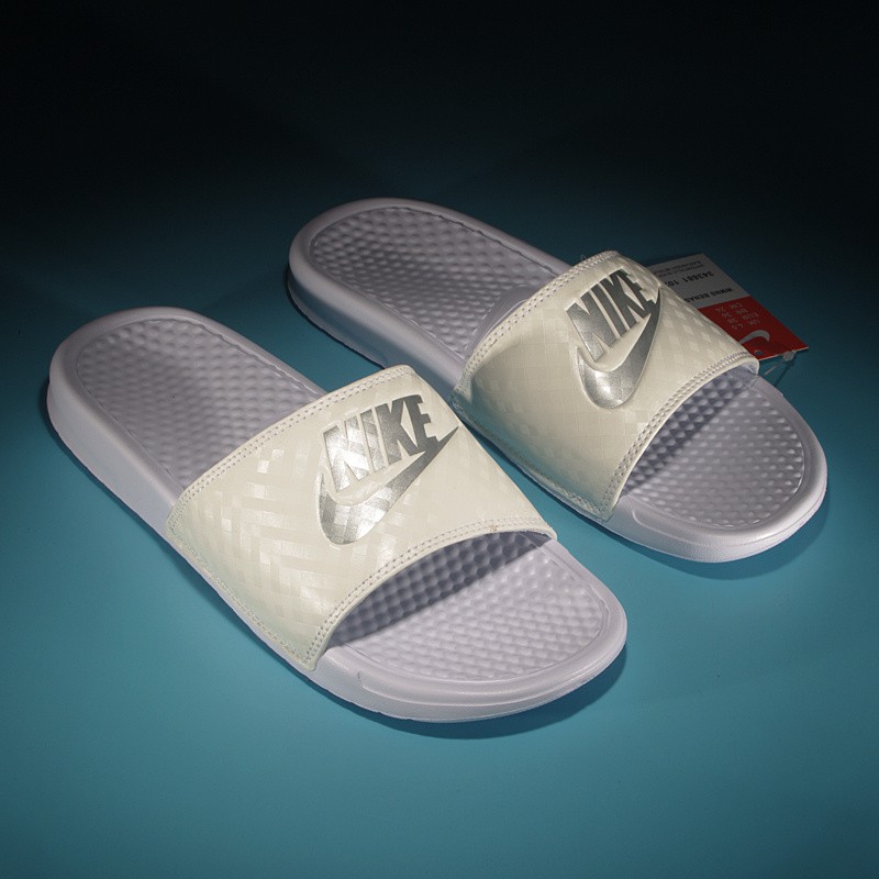 nike slippers new design