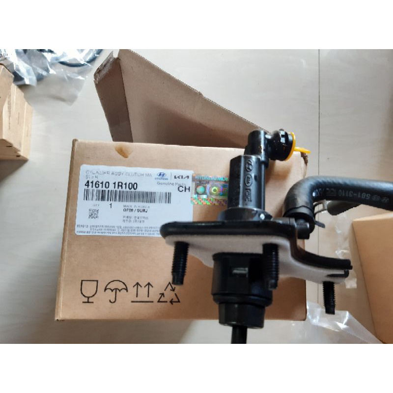 20102018 HYUNDAI ACCENT /CLUTCH MASTER CYLINDER ASSY/416101R100