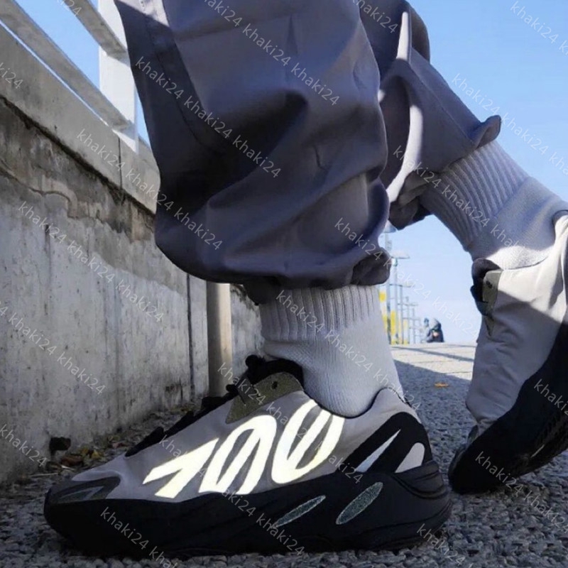adidas yeezy 700 rosa fluo