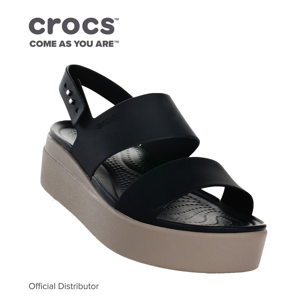 crocs brooklyn collection