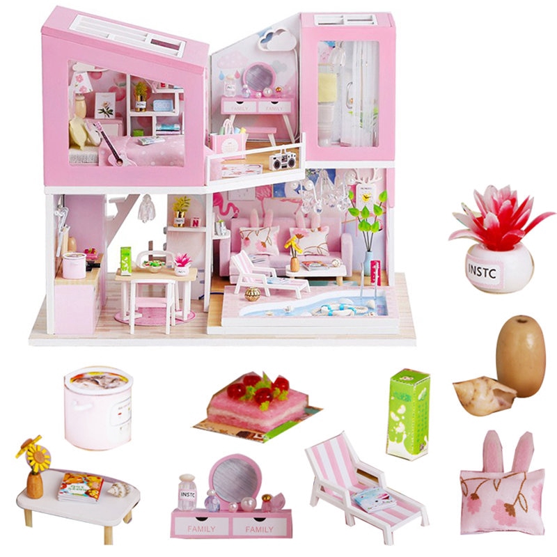 miniature dollhouse kitchen