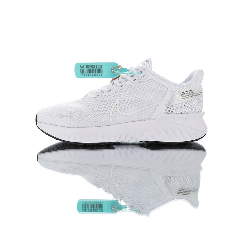 nike legend react aqua