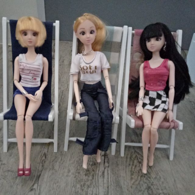 folding barbie doll