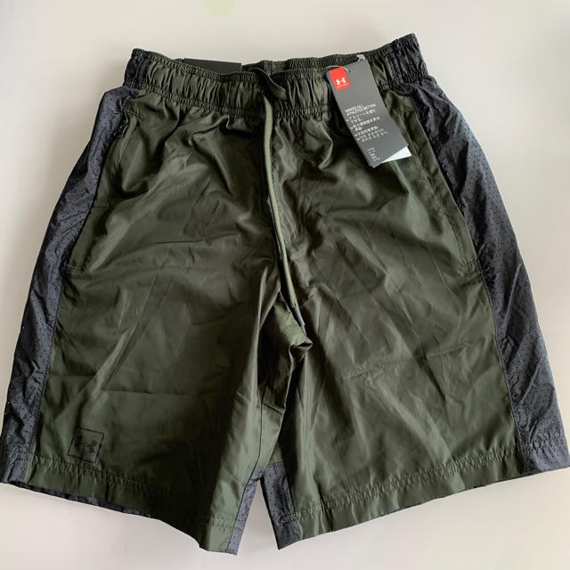 loose under armour shorts