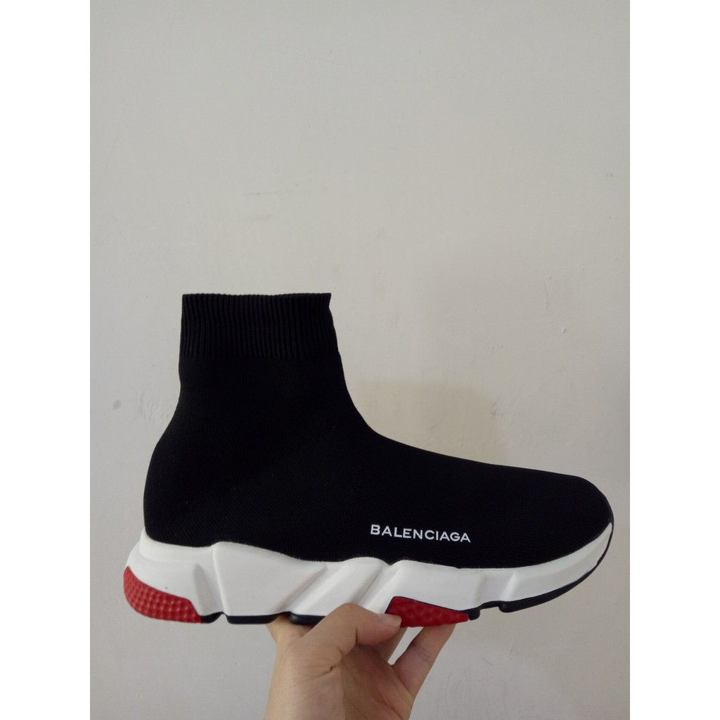 Balenciaga triple s black Condition is used but Depop