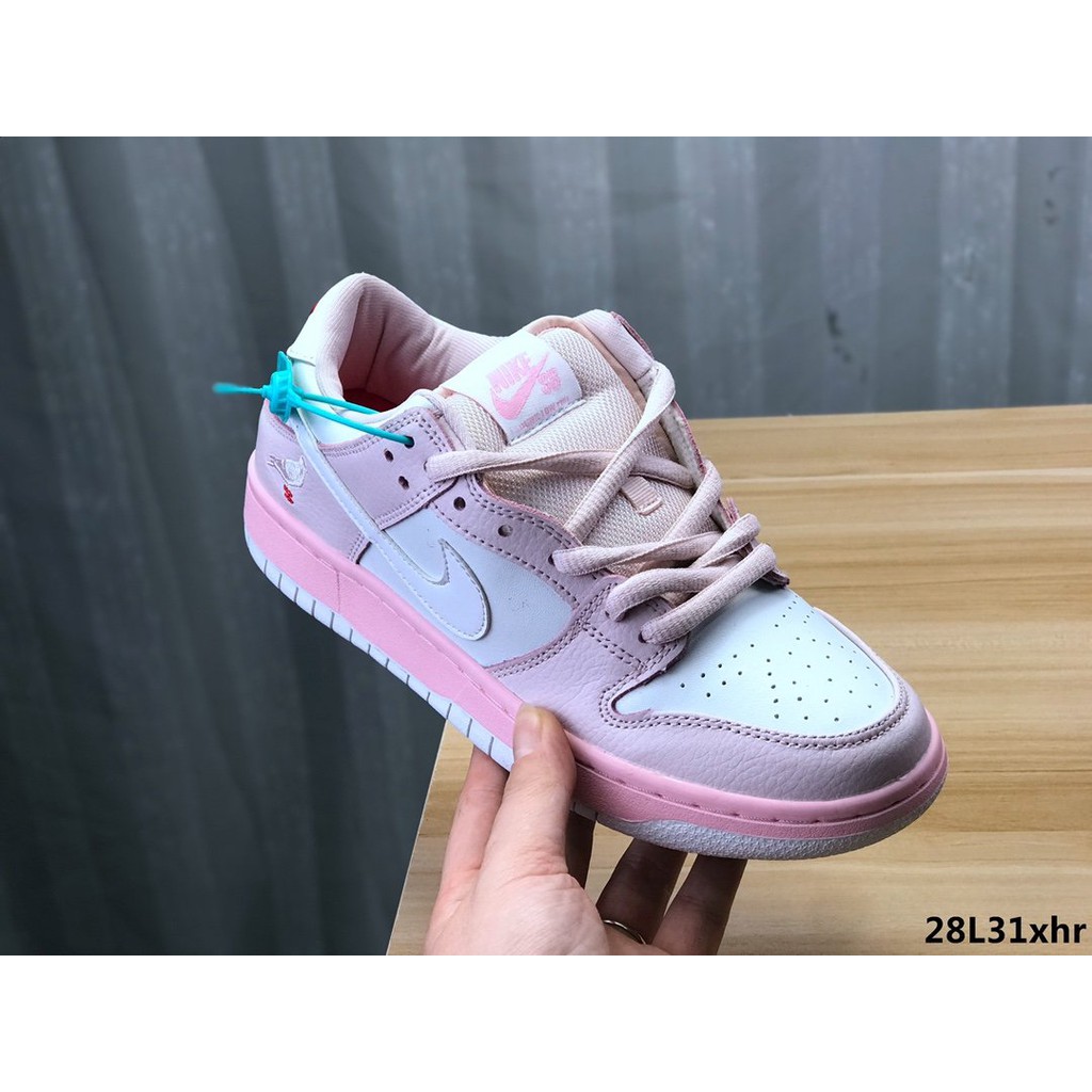 dunk low sakura pink