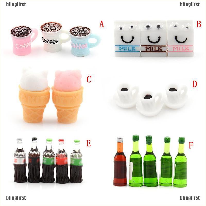 doll play food