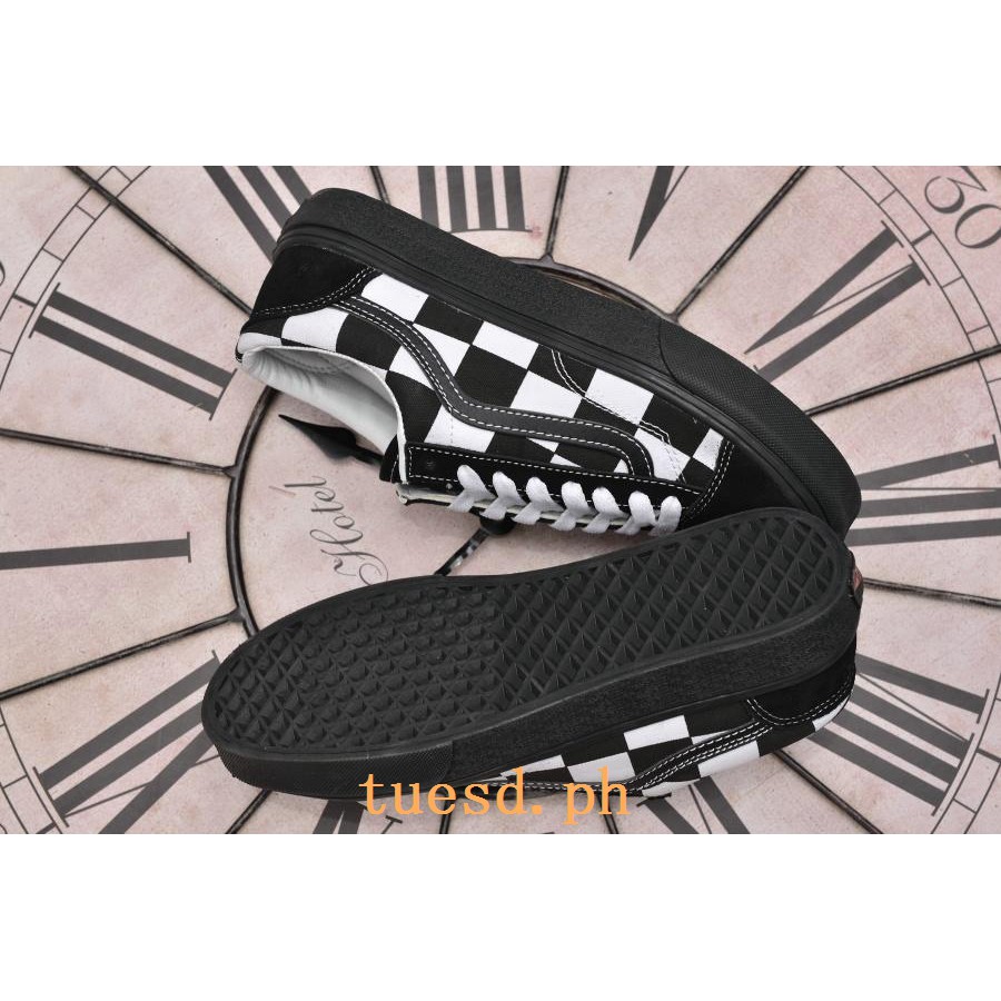 barneys shoes
