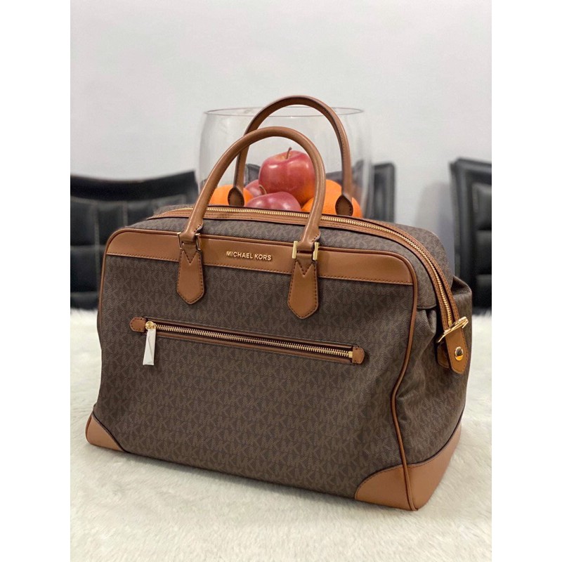 mk weekender