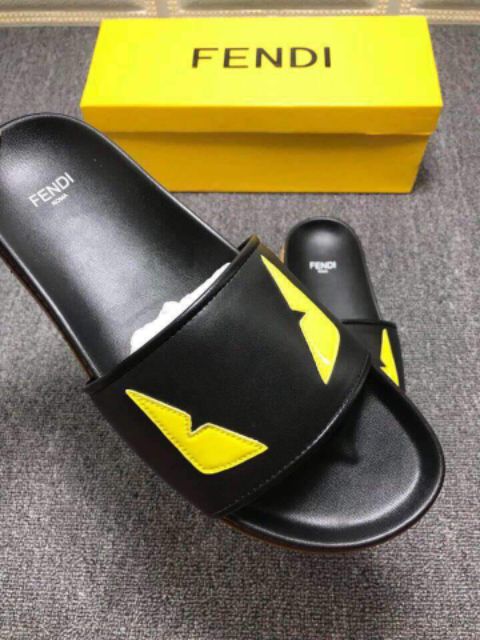 slippers fendi
