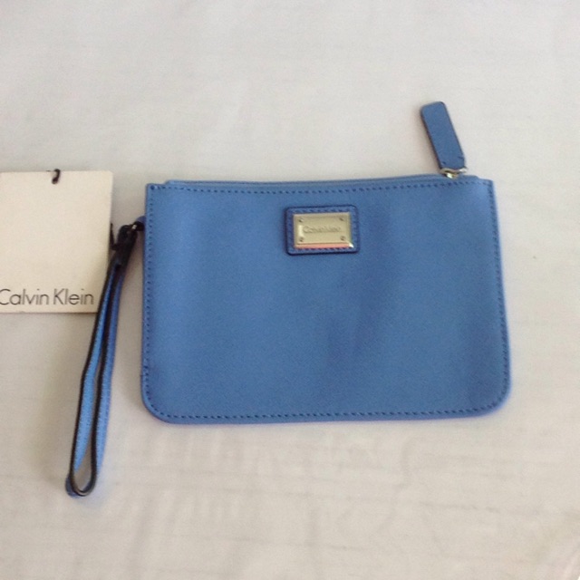 calvin klein wristlet pouch