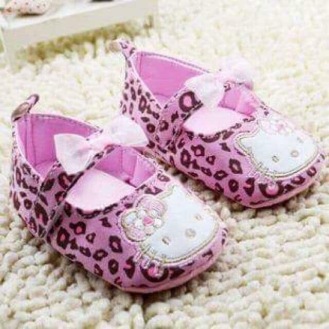 2 month baby shoes