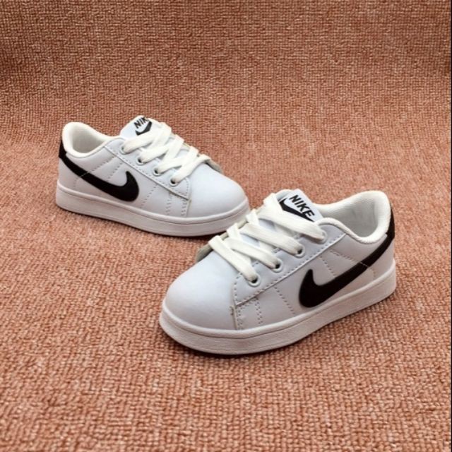 nike shoes small