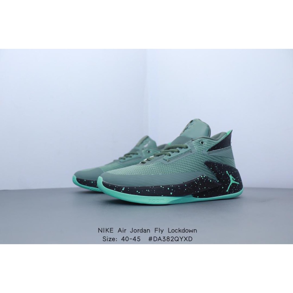 jordan shoes fly lockdown