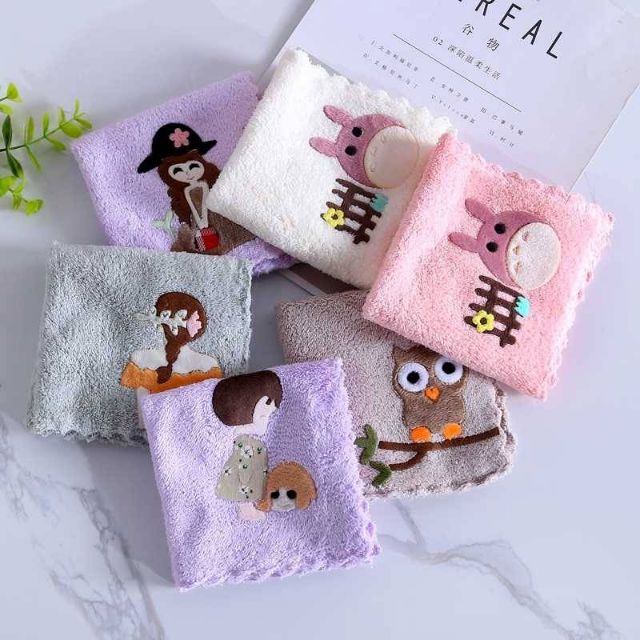 Duck Feather Handkerchief Super Cute Size 25 X 25cm (Sold In The Pack)