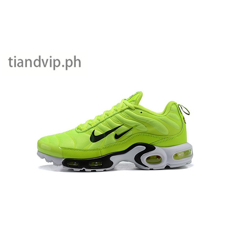 neon green air max plus
