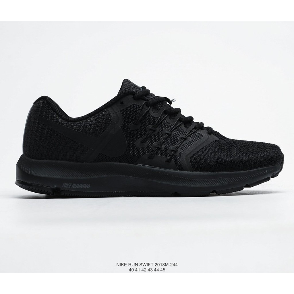 nike run swift sneaker