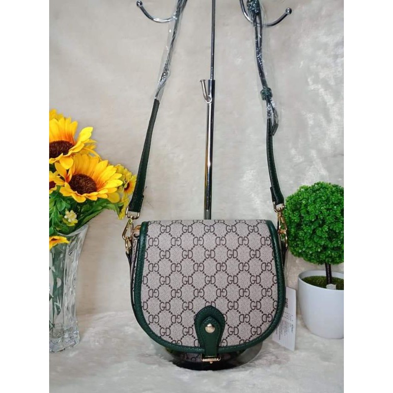 gucci green sling bag